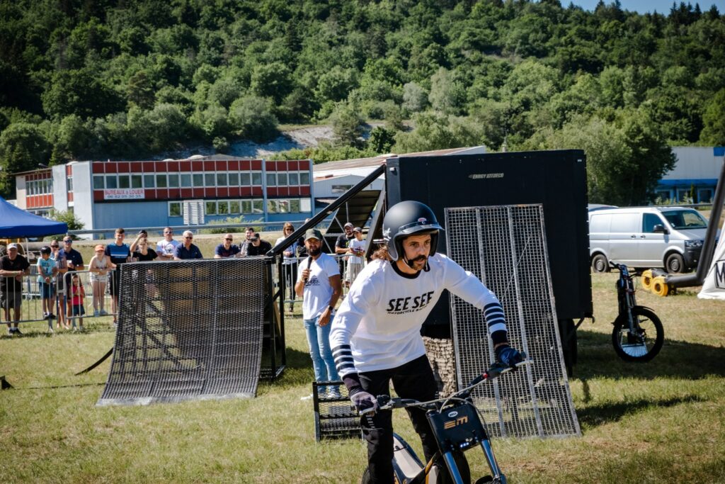 Photo événementiel pour promouvoir le festival Hangar Zéro 1