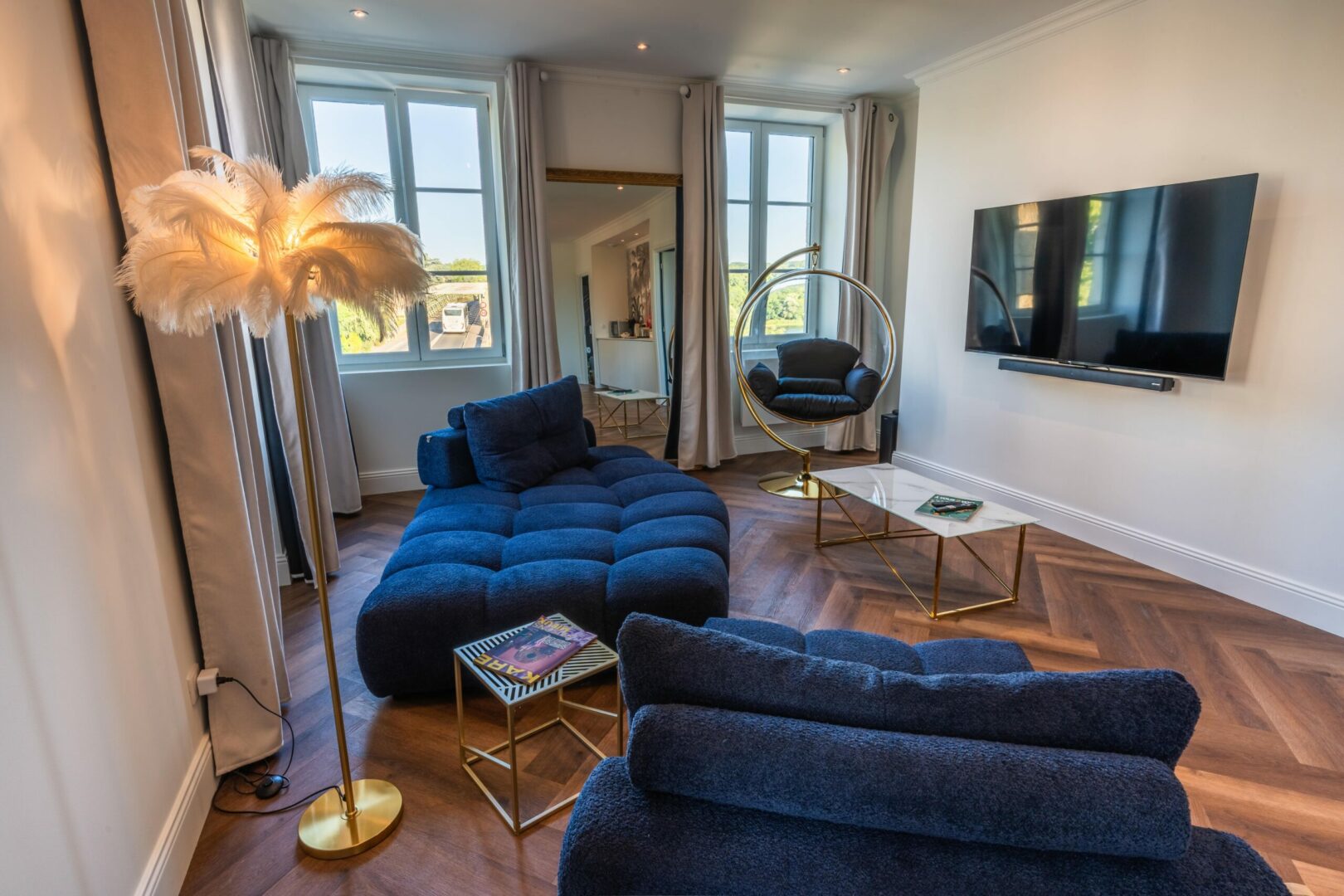 Photo immobilière au Airbnb Le Boudoir Beaujolais, à Belleville-en-Beaujolais, près de Lyon - Auvergne Rhône-Alpes